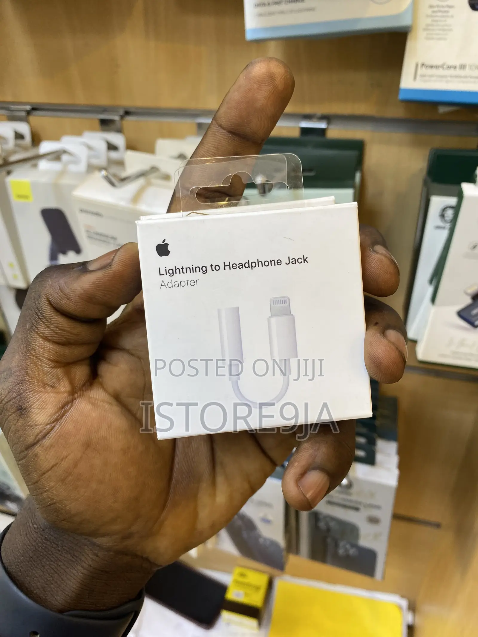 Apple Lightning To Headphone Audio Jack