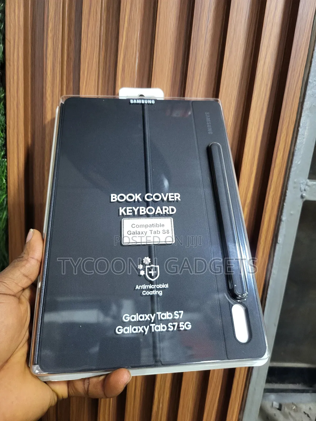 Samsung Official Slim Keyboard Case for Samsung Tab S7/S8