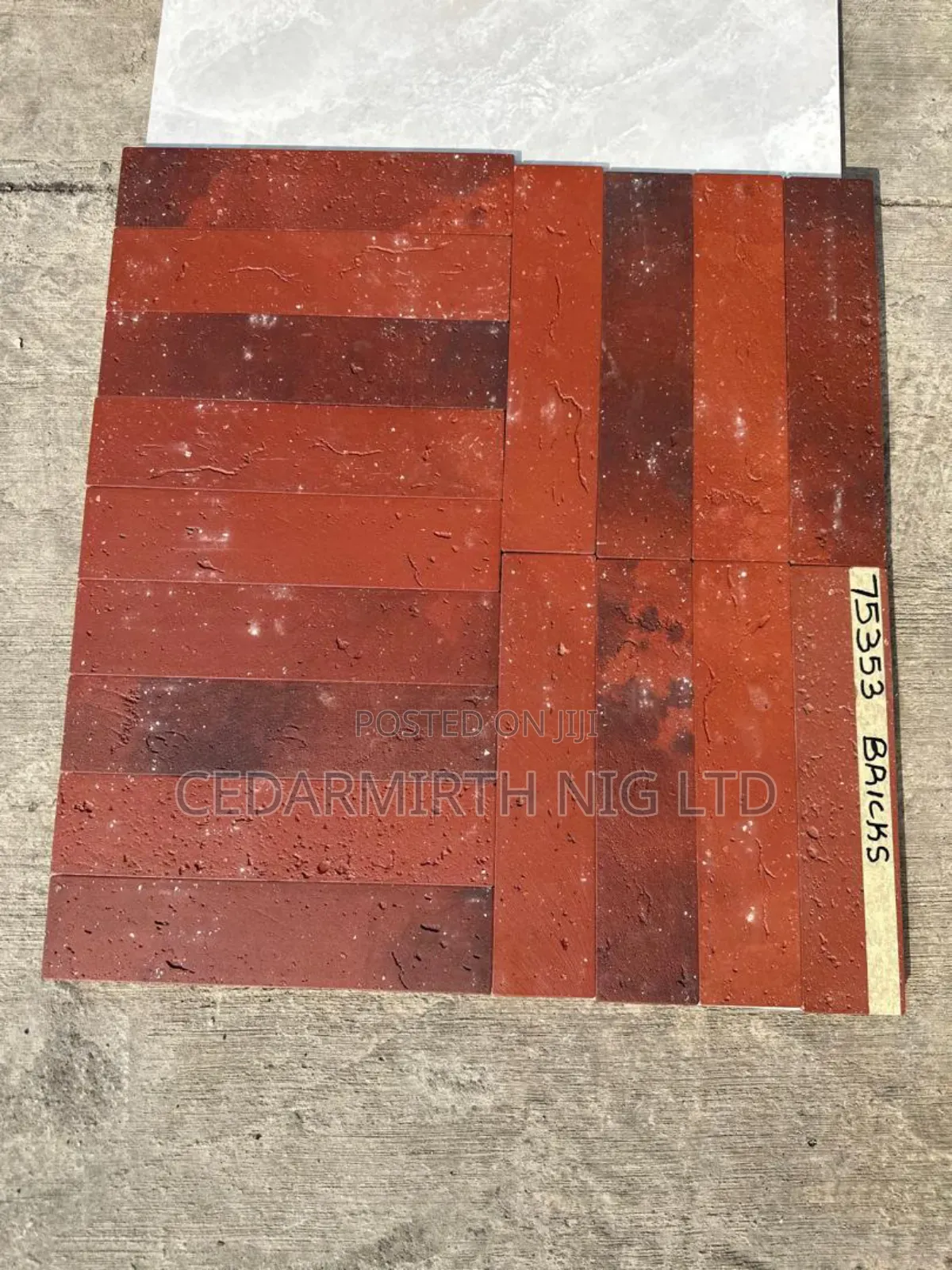 Bricks ( Cedarmirth ) 05m
