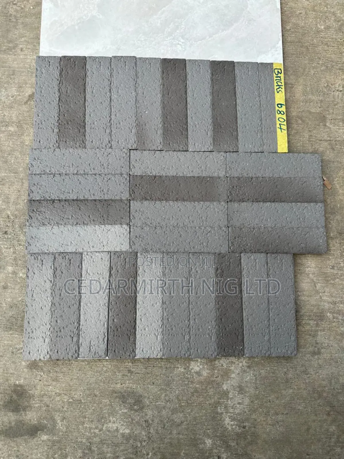 Bricks ( Cedarmirth ) 05m