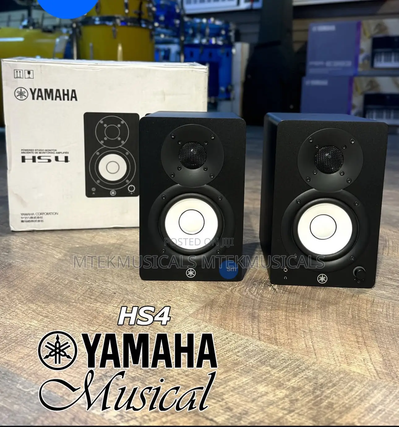 Yamaha Hs4