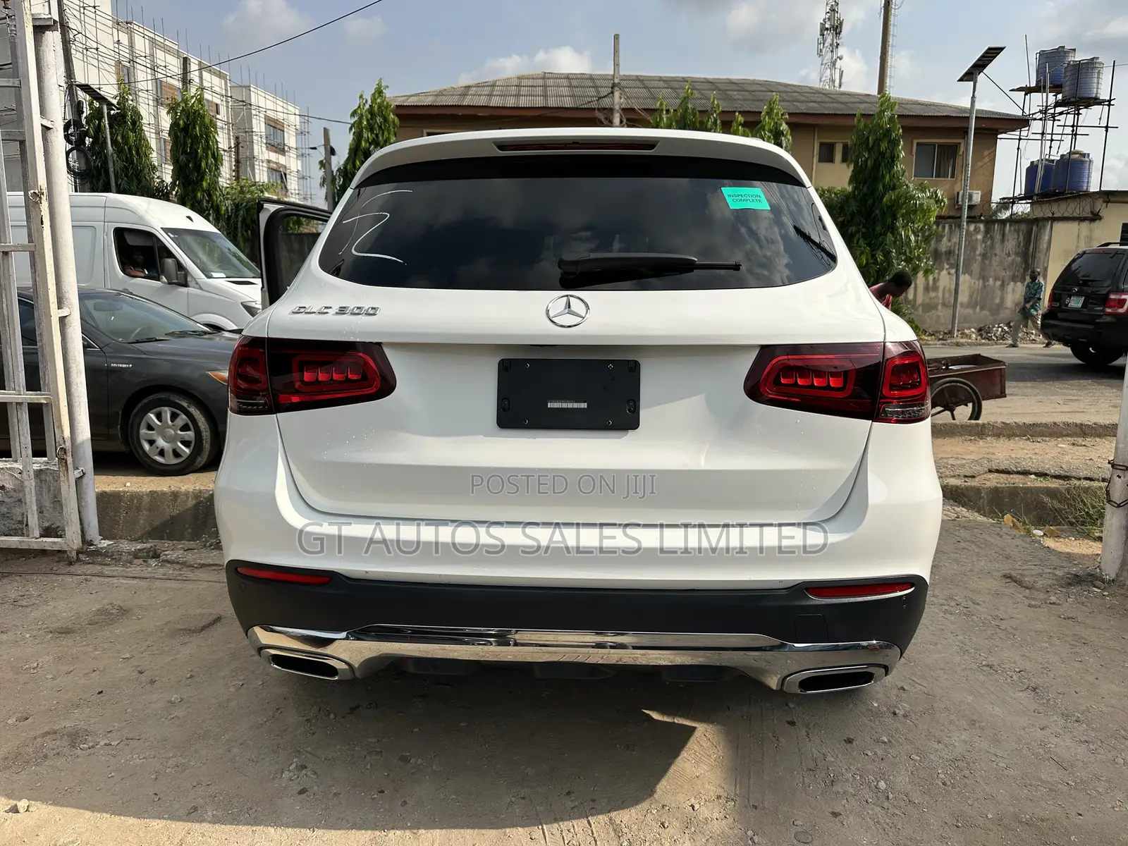 Mercedes-Benz GLC-Class 2022 Off white