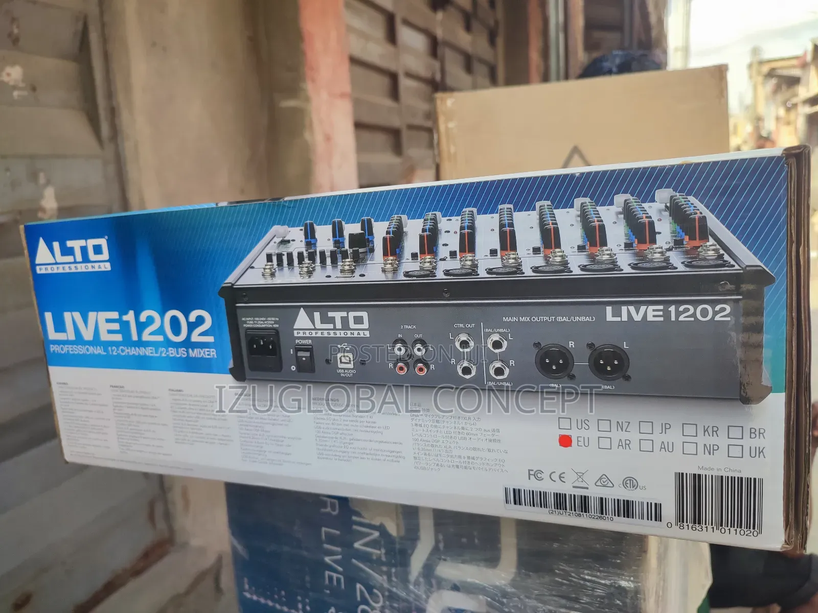 Alto Professional Live 1202 12-channel / 2-bus Mixer