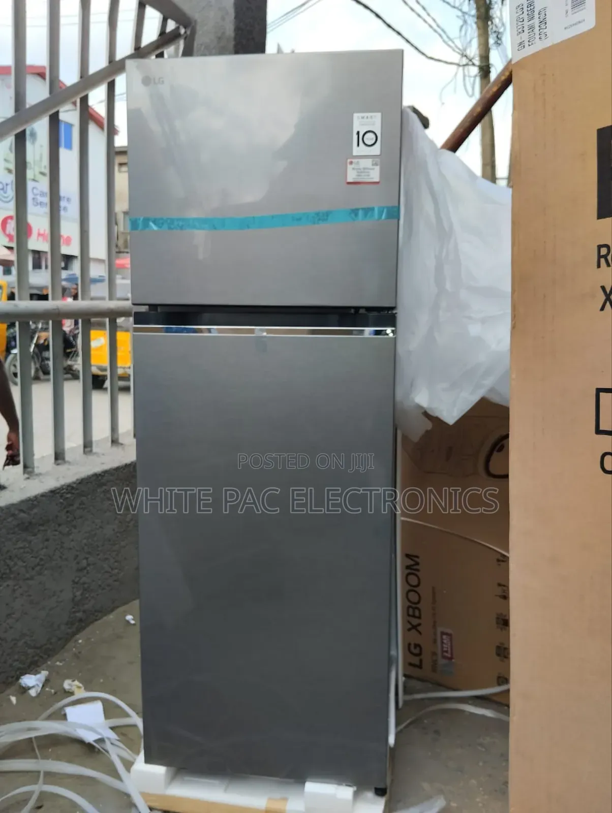 New One Lg 293 L Smart Inverter Fridge / Freezer > 10yrs