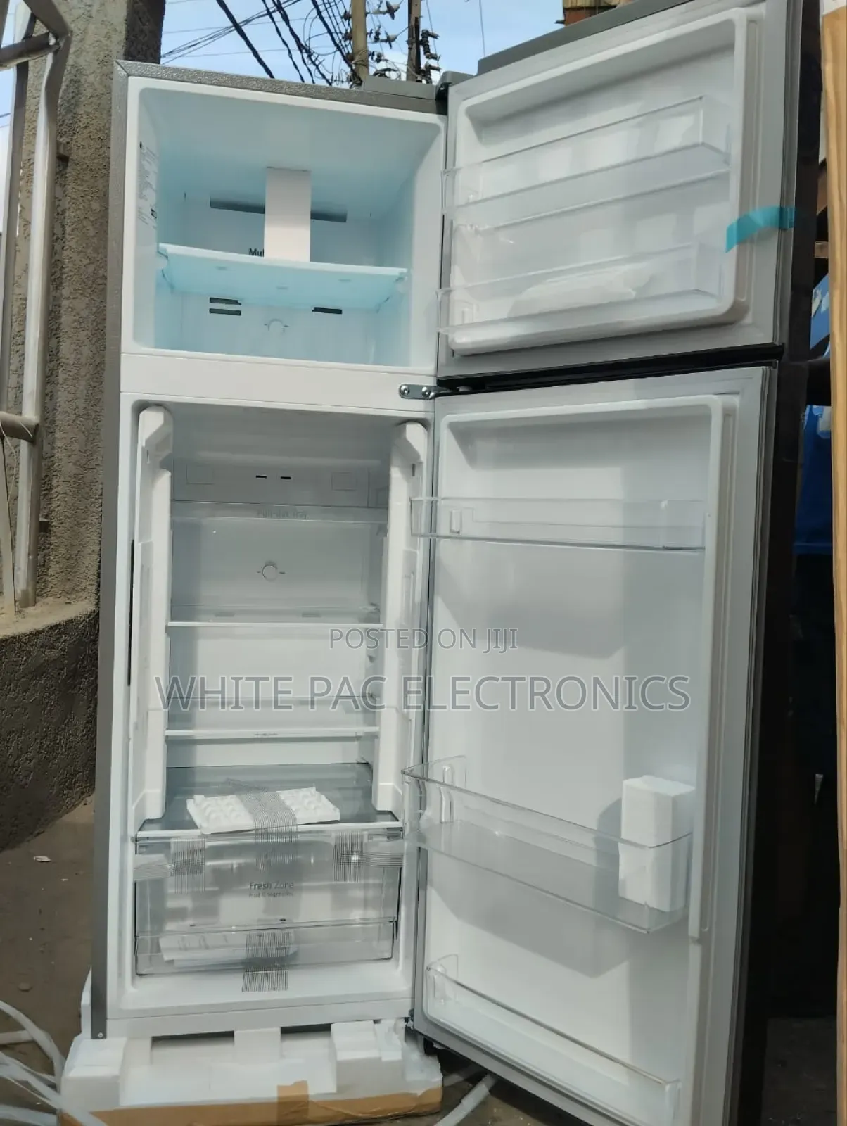 New One Lg 293 L Smart Inverter Fridge / Freezer > 10yrs