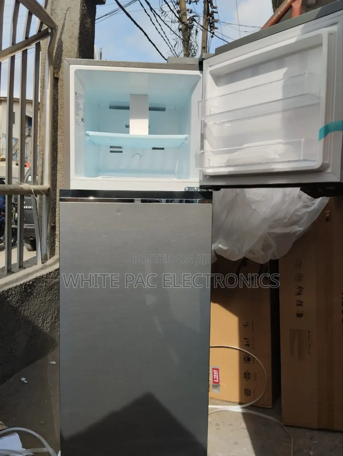 New One Lg 293 L Smart Inverter Fridge / Freezer > 10yrs