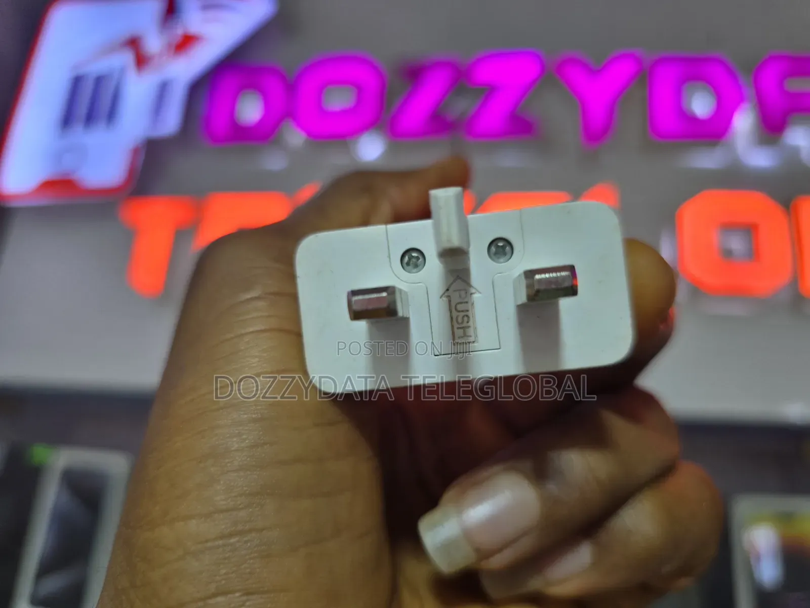 Tecno 18w U180tka Followcome Adapter