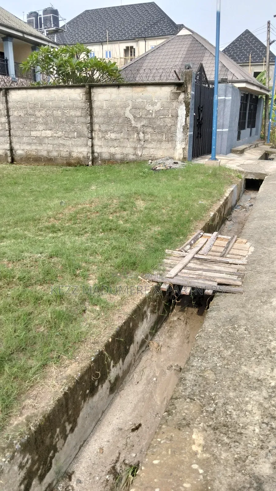 For Sale: 2 Plots at Freedom Est, Sars Rd Ph