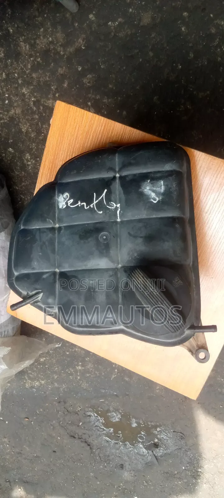 Water Tank Bentley Continental
