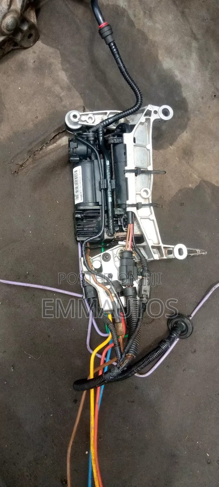 Balloon Pump and Valve Porsche Cayenne Audi Q7 Touareg