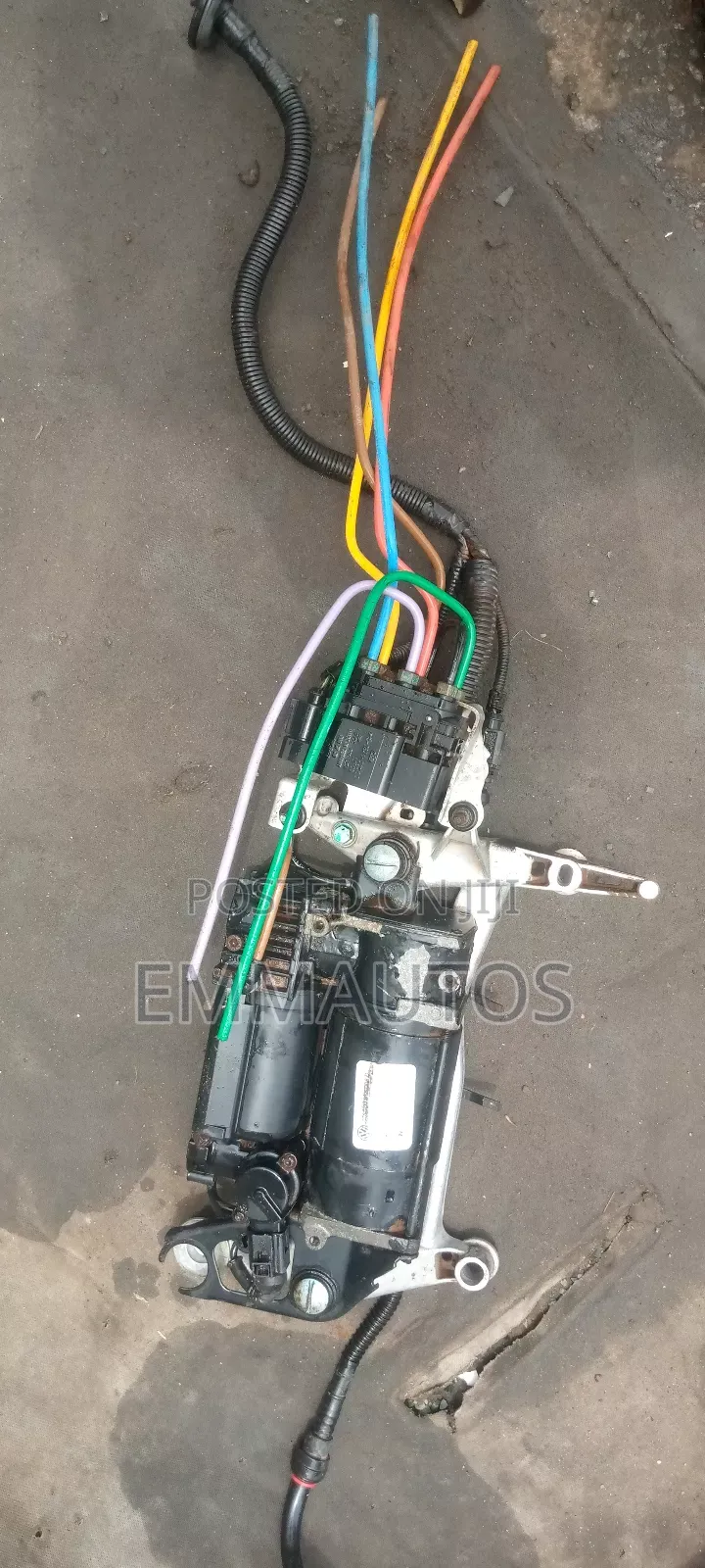 Balloon Pump and Valve Porsche Cayenne Audi Q7 Touareg