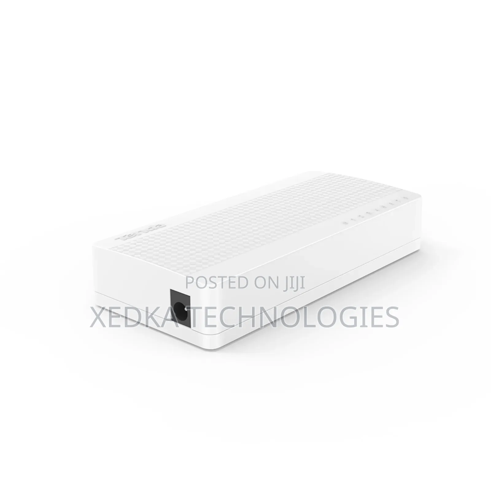 Tenda 8-Port 10/100 Fast Ethernet Switch