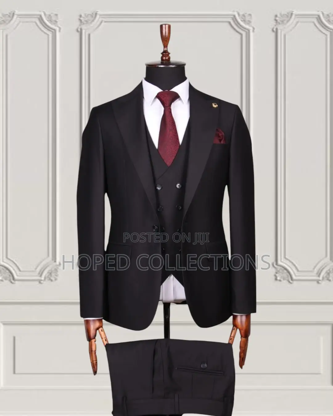 Luxury Mario Casas Suit