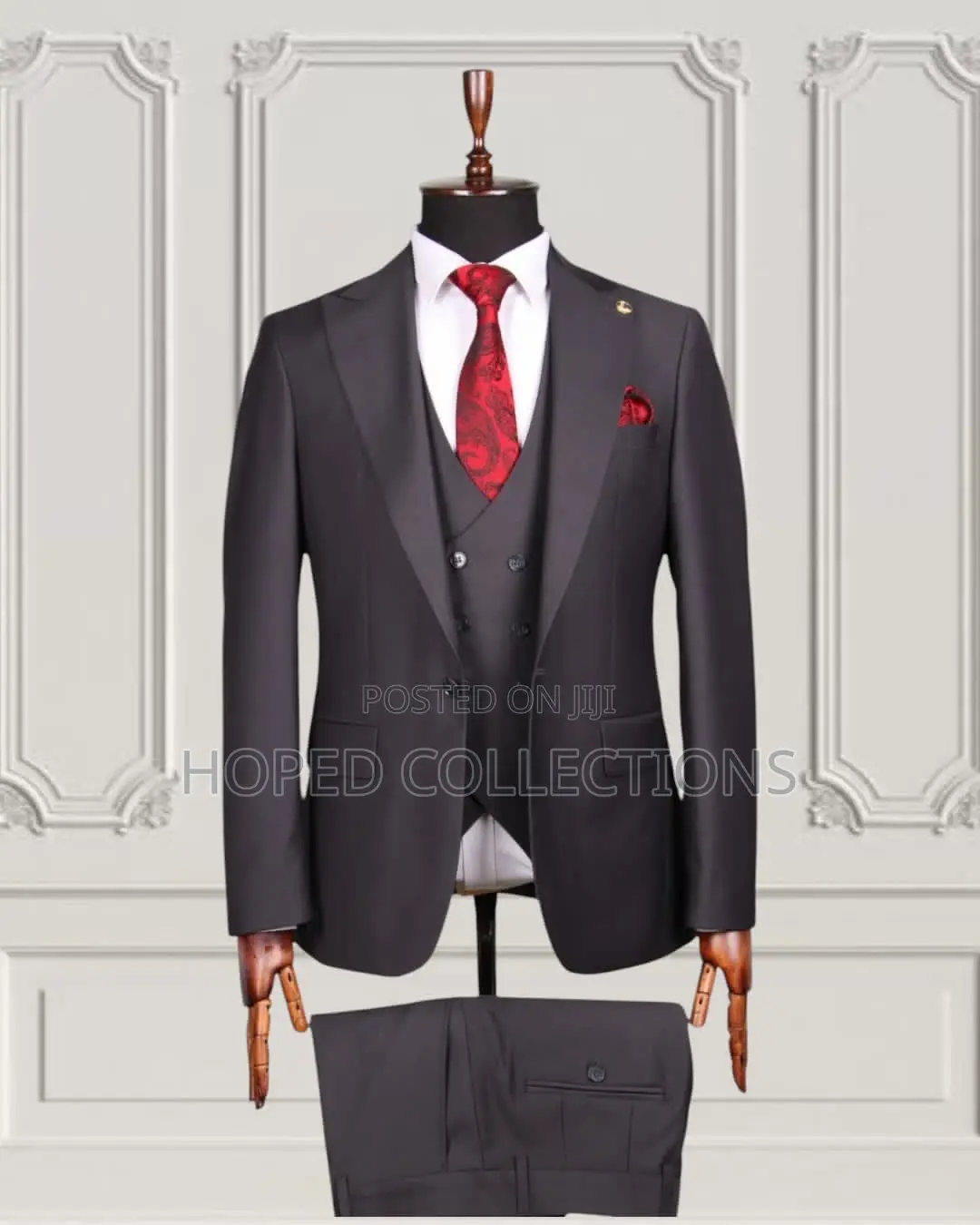 Luxury Mario Casas Suit
