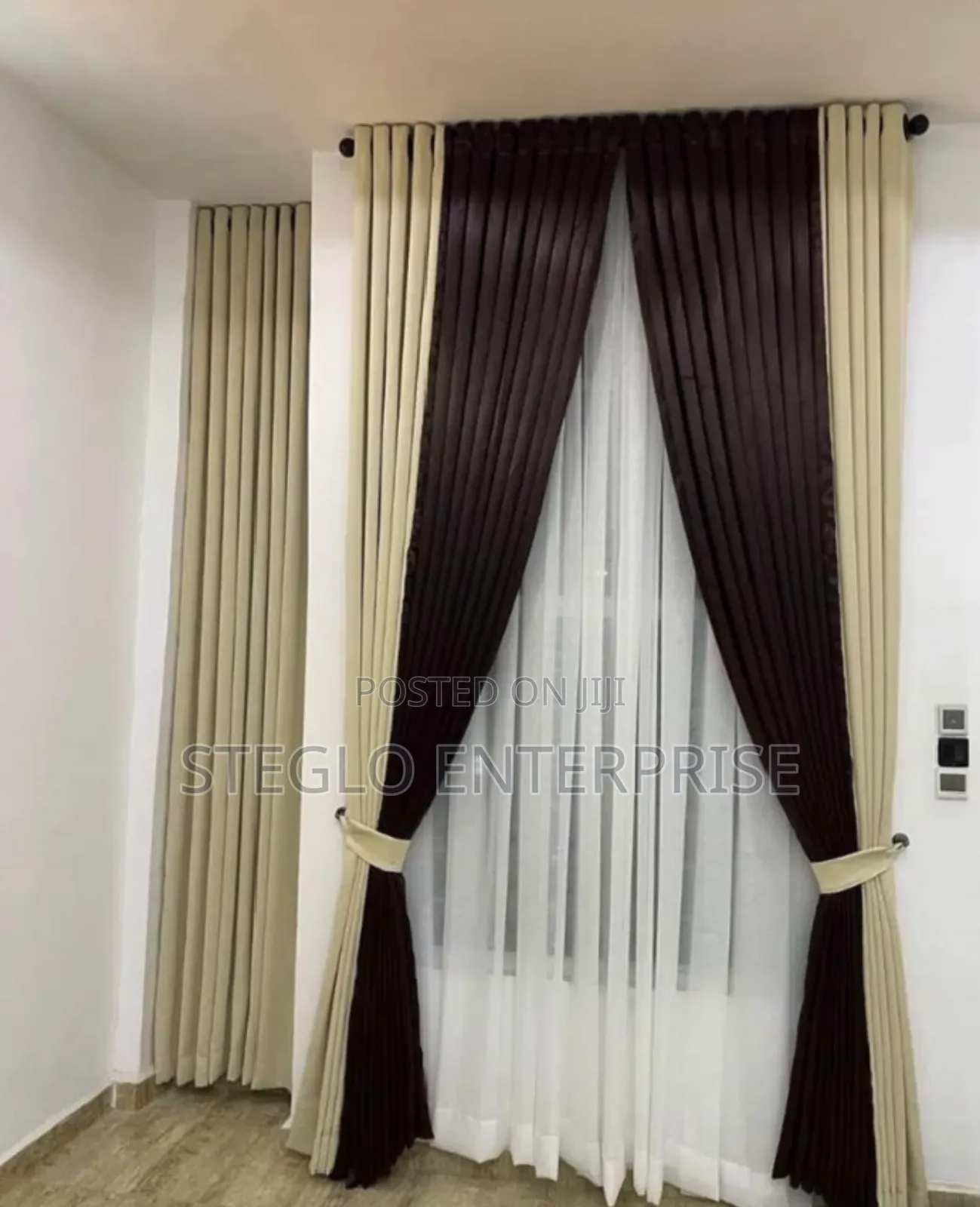 2 Tones Installed Turkish Curtains
