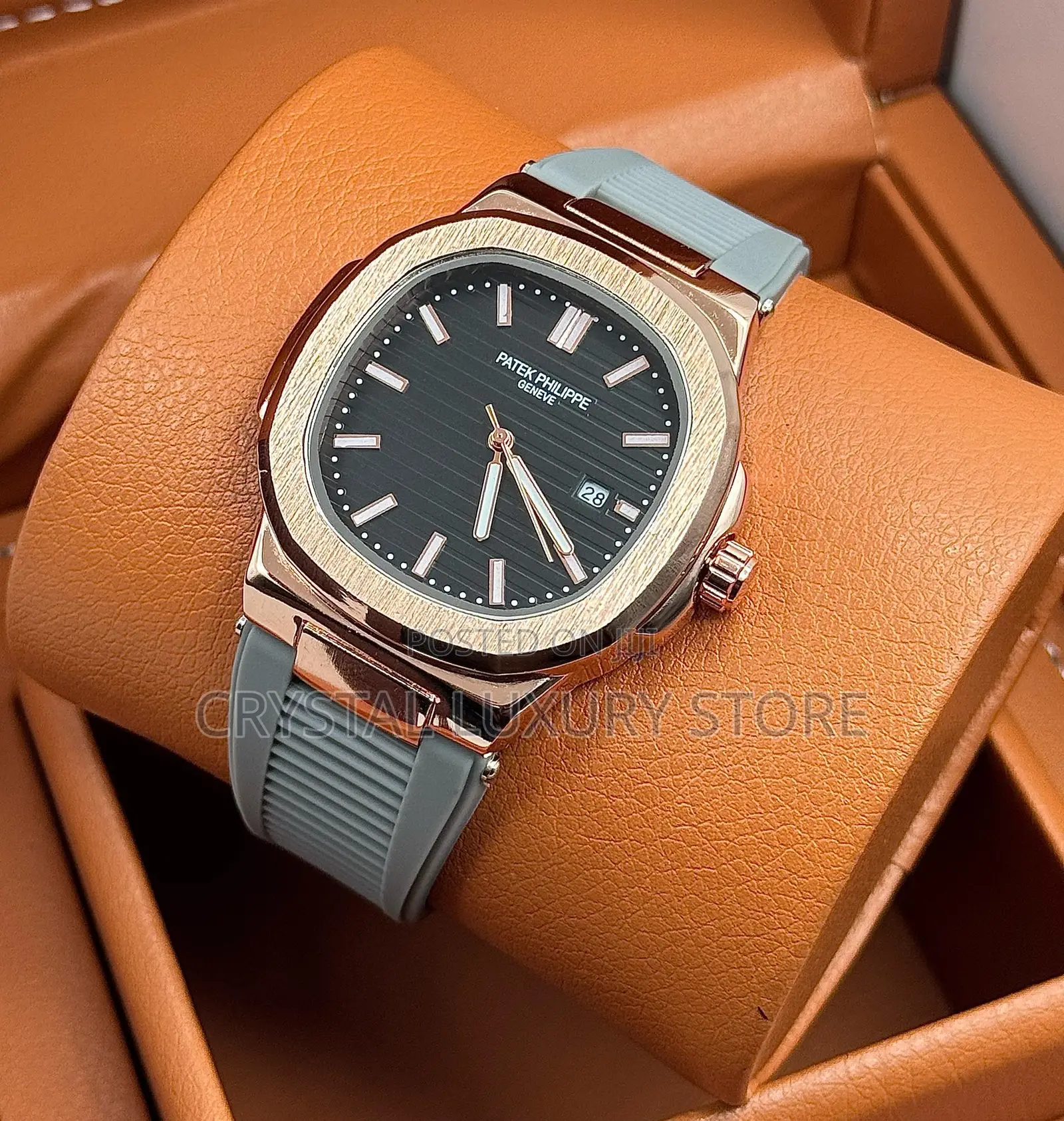 Patek Philippe Quality Luxury Men Rubber Strap Wristwatch