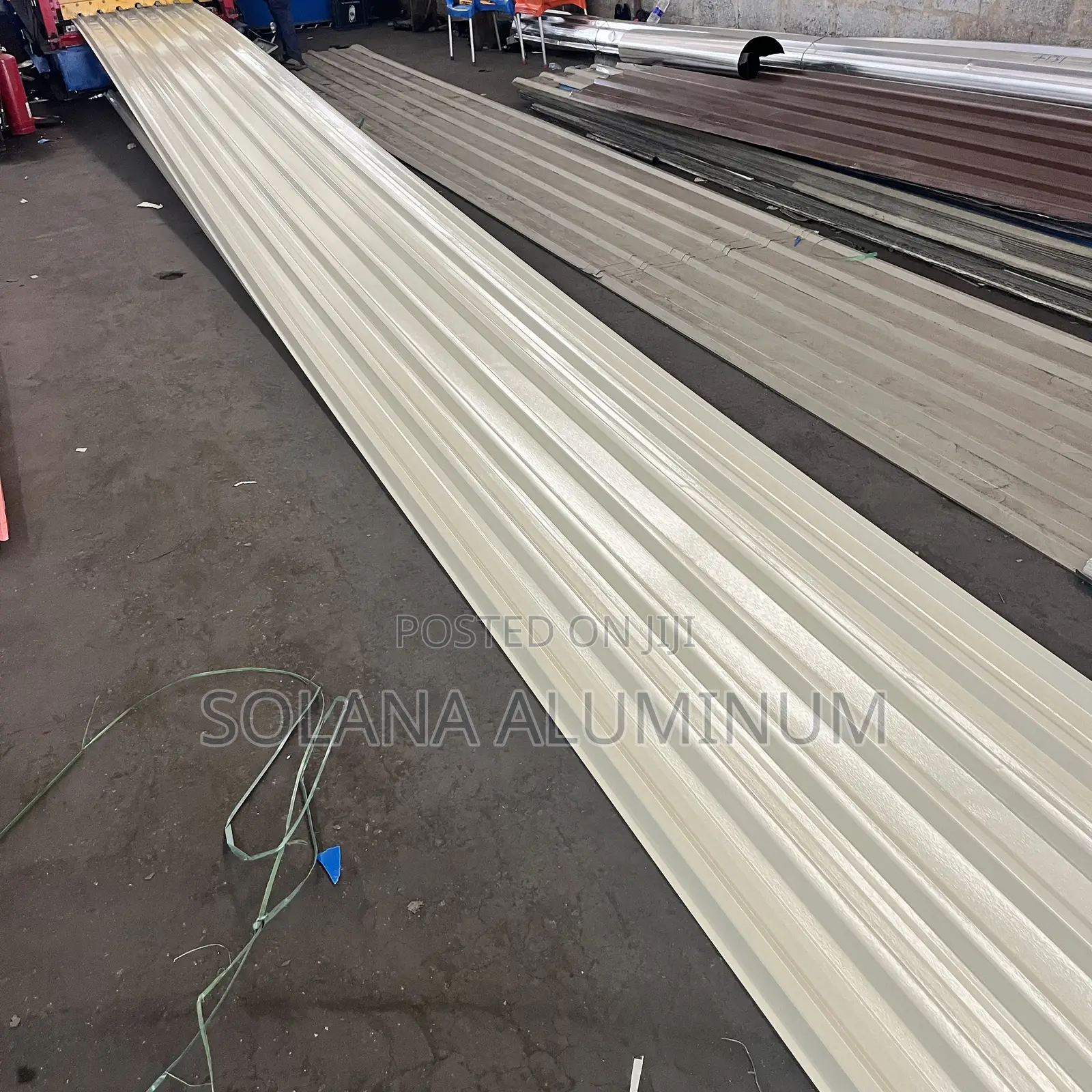 0.38mm Off-White/Ivory Beige Aluminium Longspan Roof Sheet