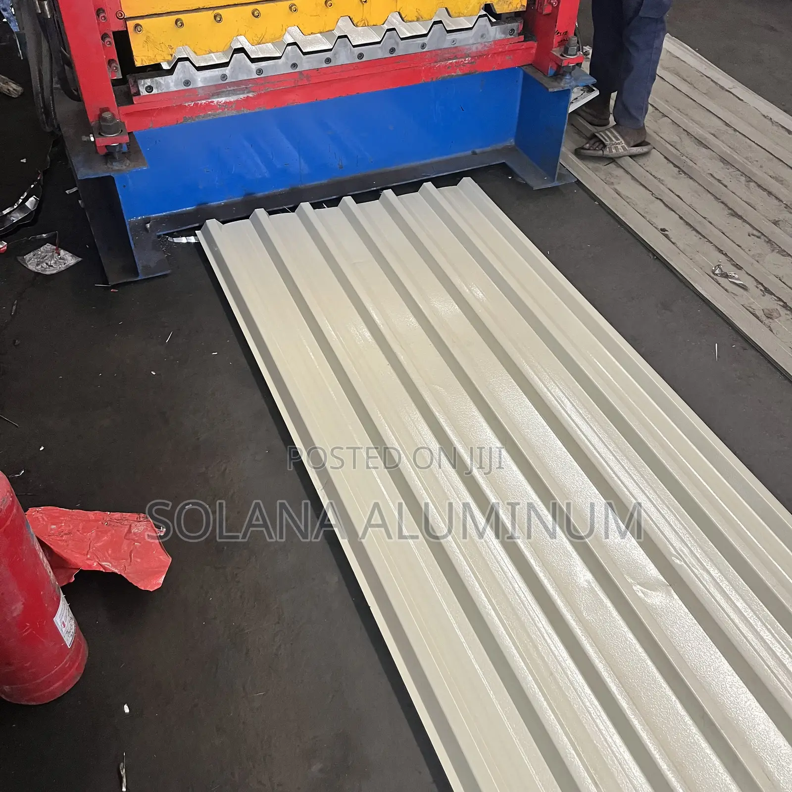 0.38mm Off-White/Ivory Beige Aluminium Longspan Roof Sheet