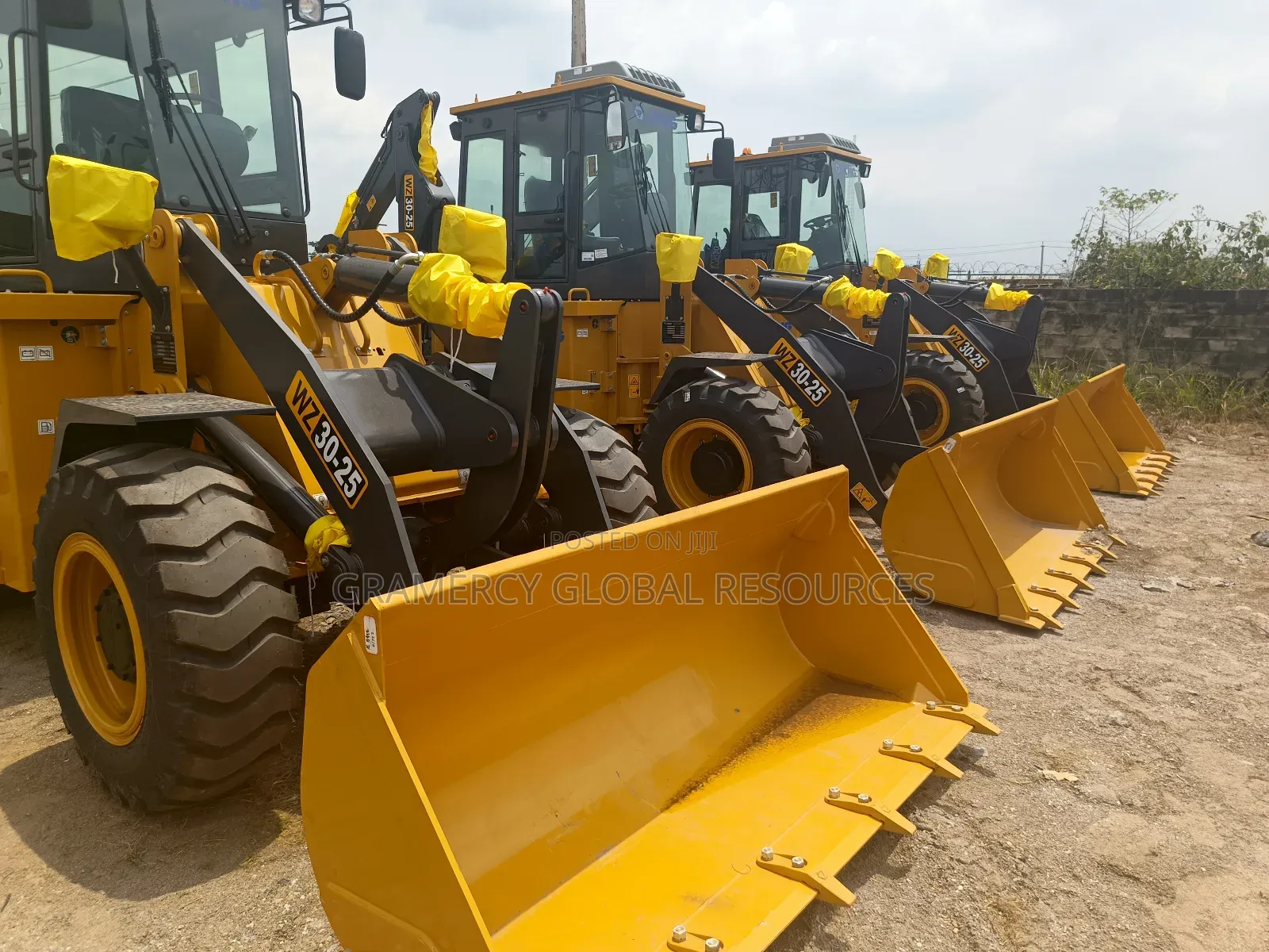 Brand New Powerful 2025 Backhoe Loader 2.5 Tons