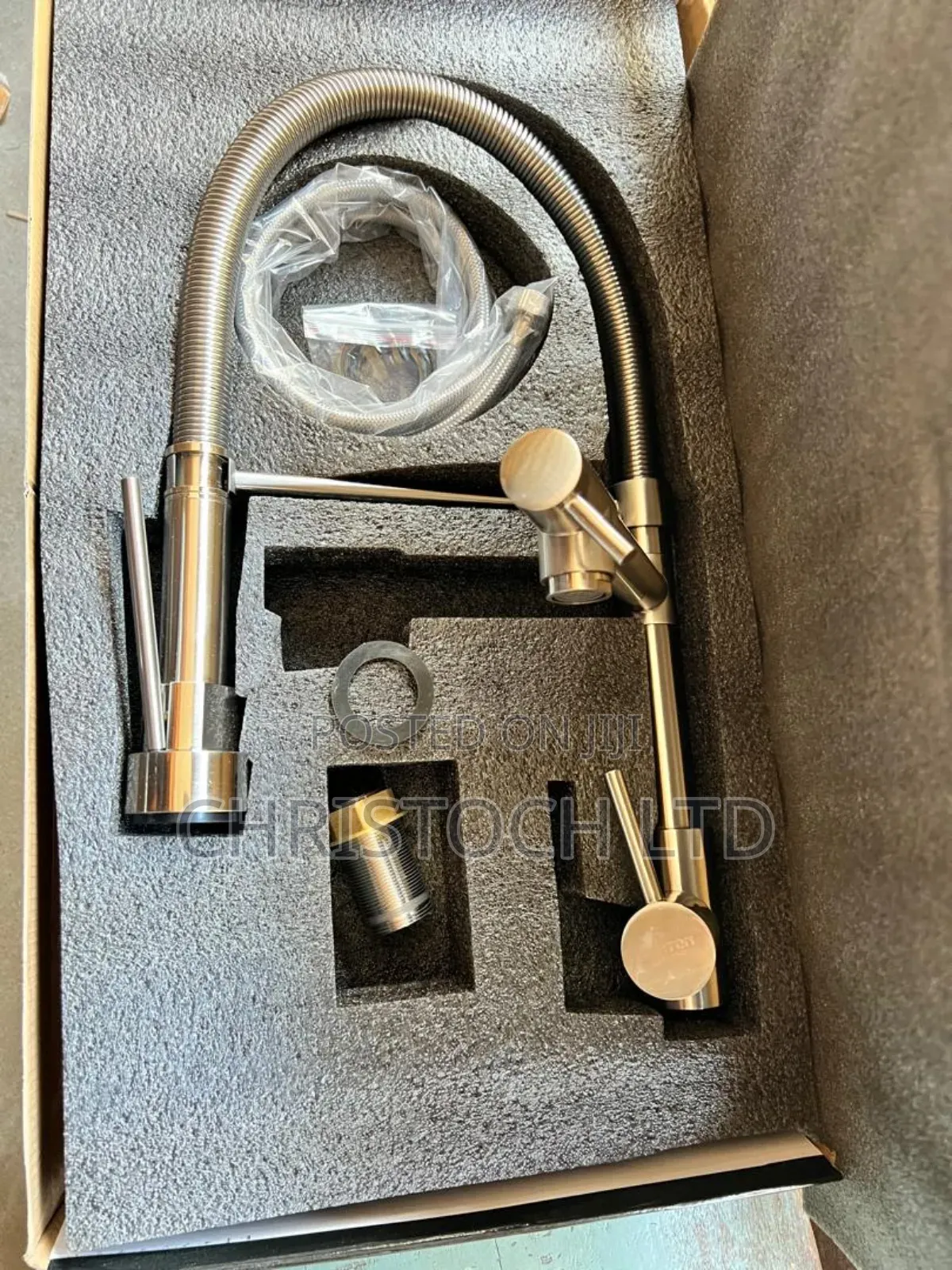 Kitchen Sink Faucet Hot and Cold/Rg