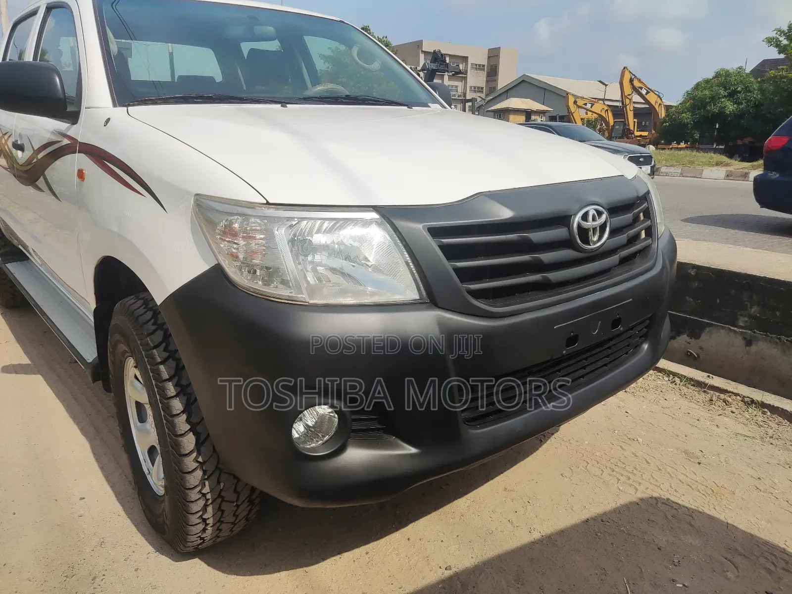 Toyota Hilux SR5 4x4 2014 White
