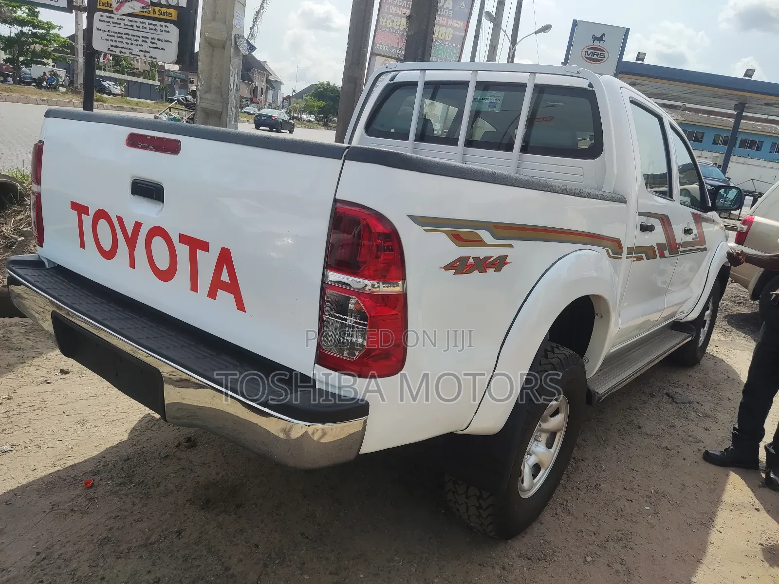 Toyota Hilux 2.5 D-4D SRX 2011 White