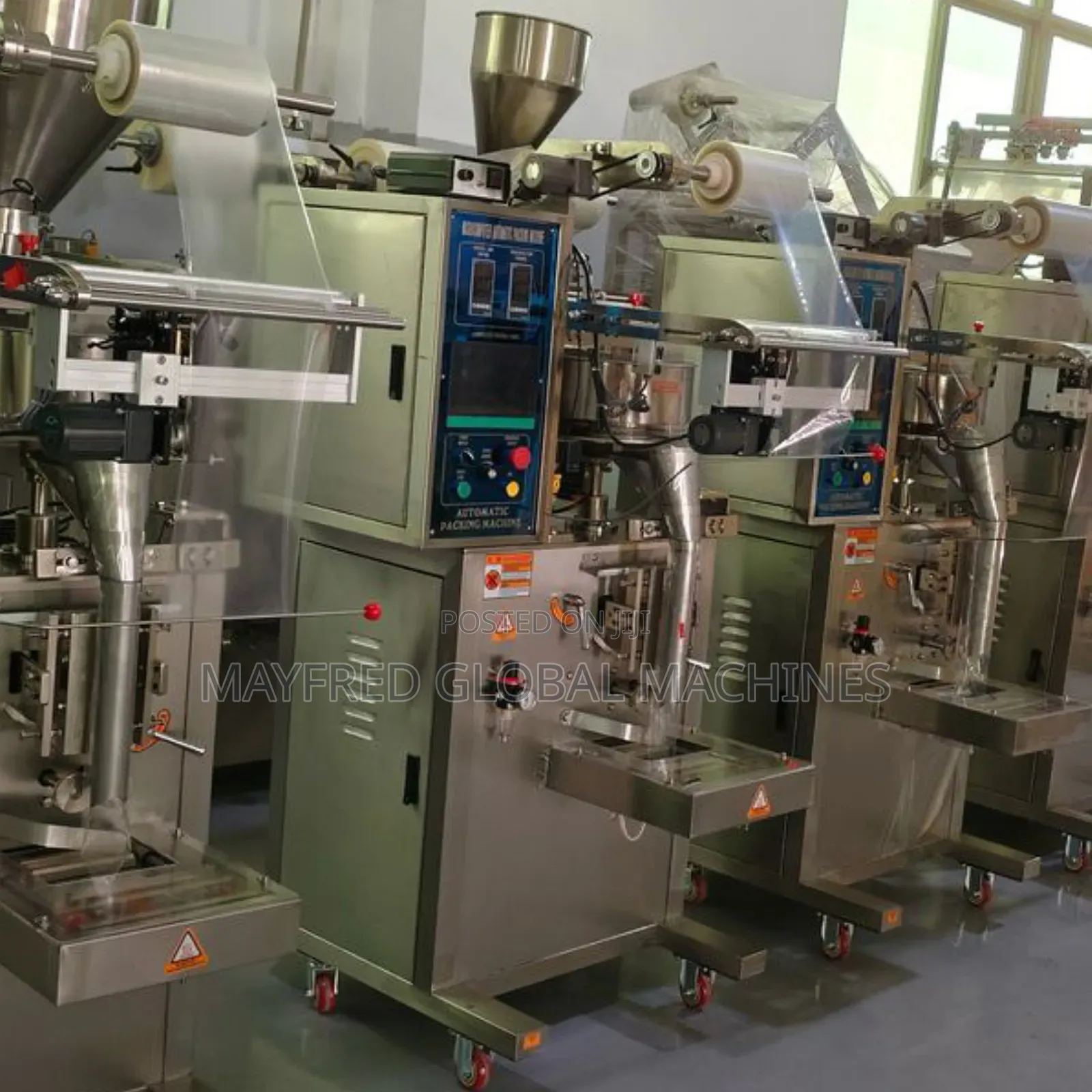 1kg Powder Packaging Machine With Auto Loader And Conveyor