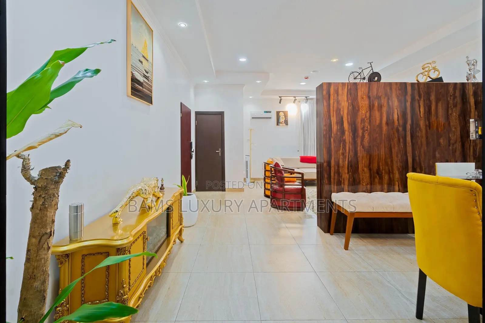 One Bedroom Apartment, Chevy View