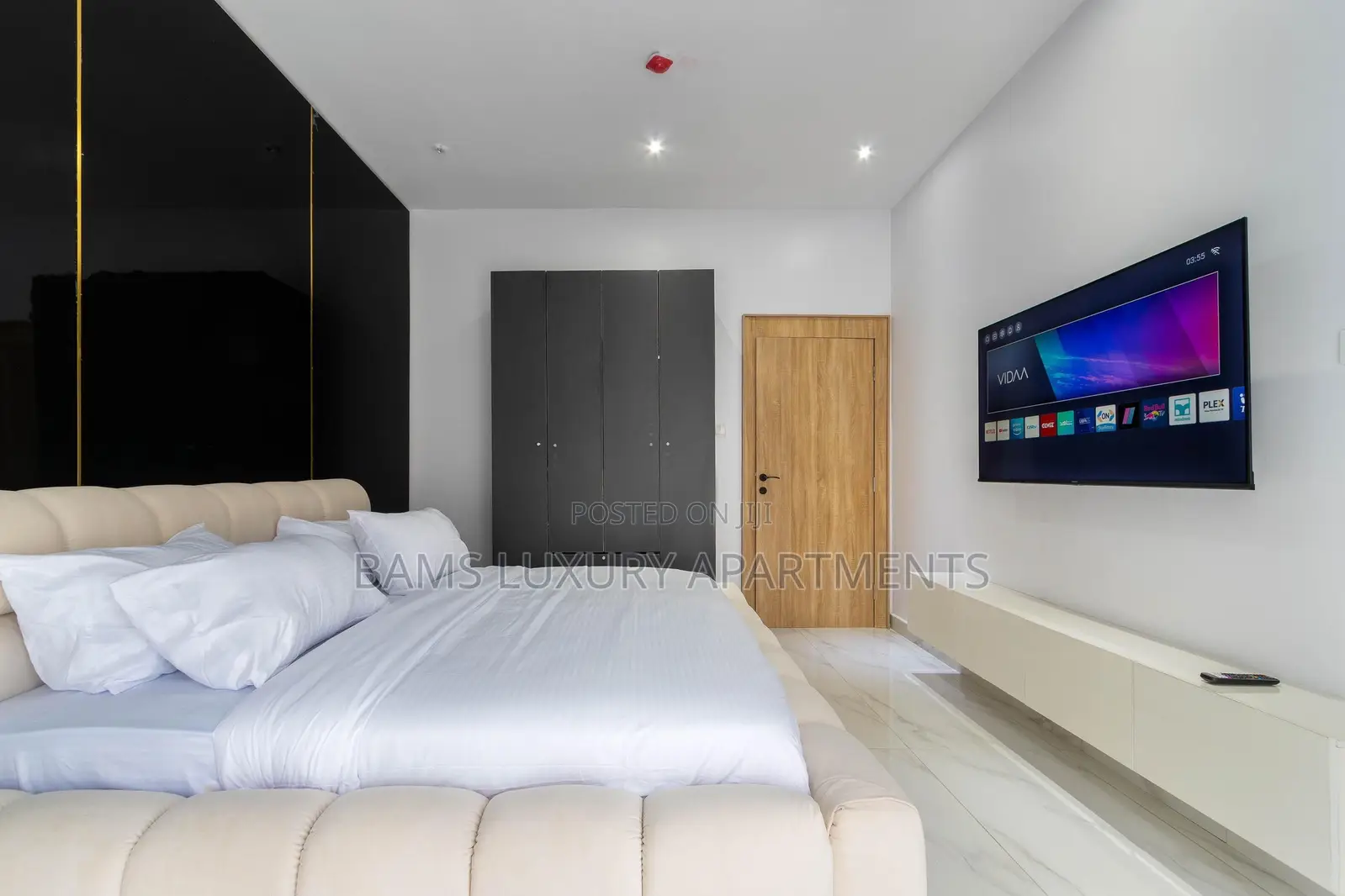Grey Unit 2 Bedroom Apartment With Snooker ,Table Tennis