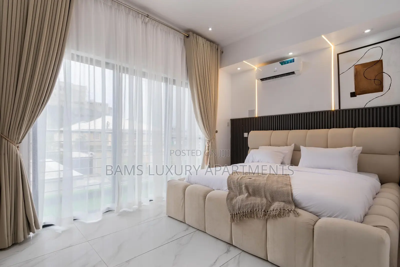 Grey Unit 2 Bedroom Apartment With Snooker ,Table Tennis
