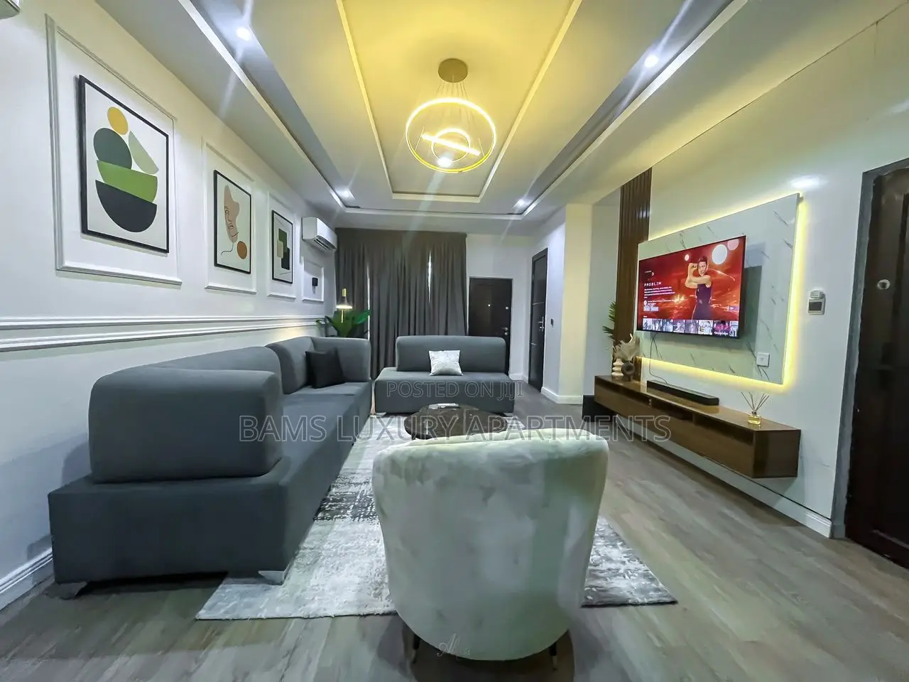 Kusenla Unit Our Exquisite Luxe’ 2 Bedroom Apartment.