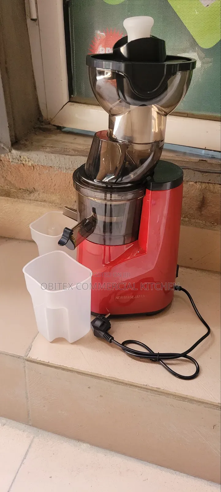 Electric Slow Jiucer Machine Is Available for Sale