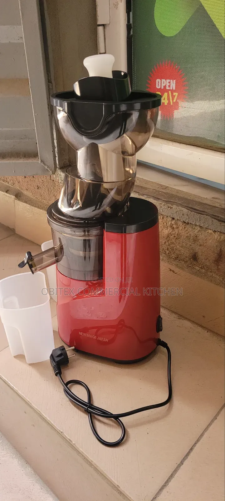Electric Slow Jiucer Machine Is Available for Sale