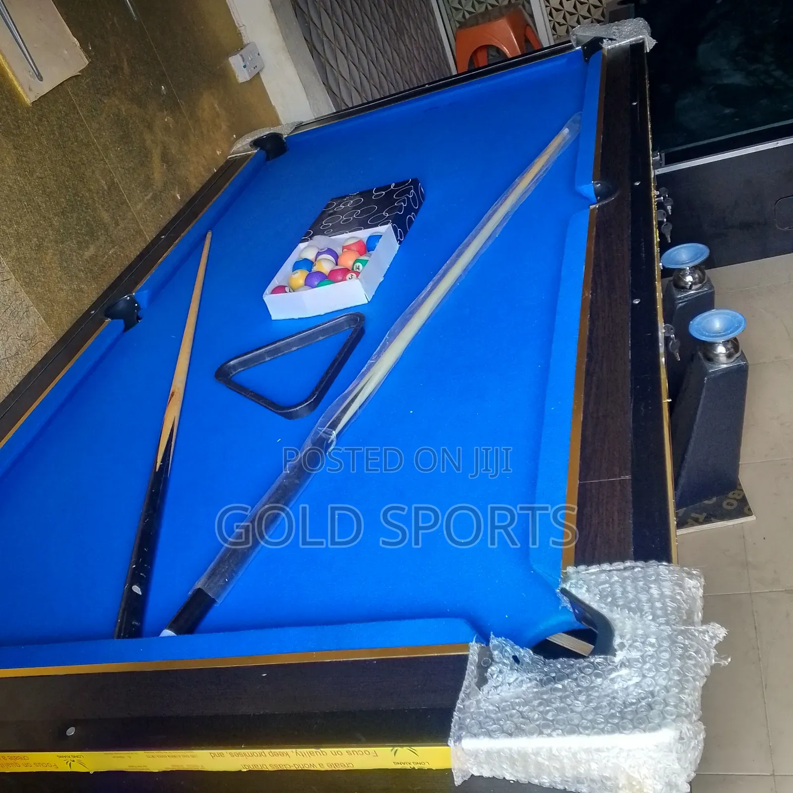 7ft Coin Operated Snooker With Marble Top