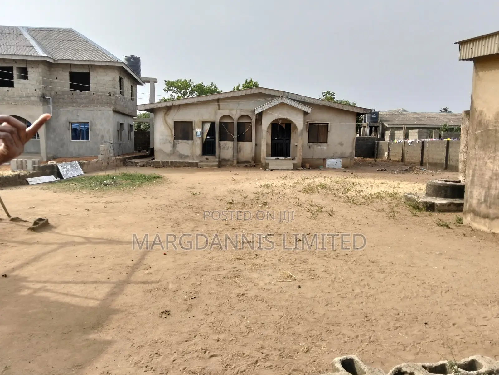 4bdrm Bungalow in Ikorodu for sale