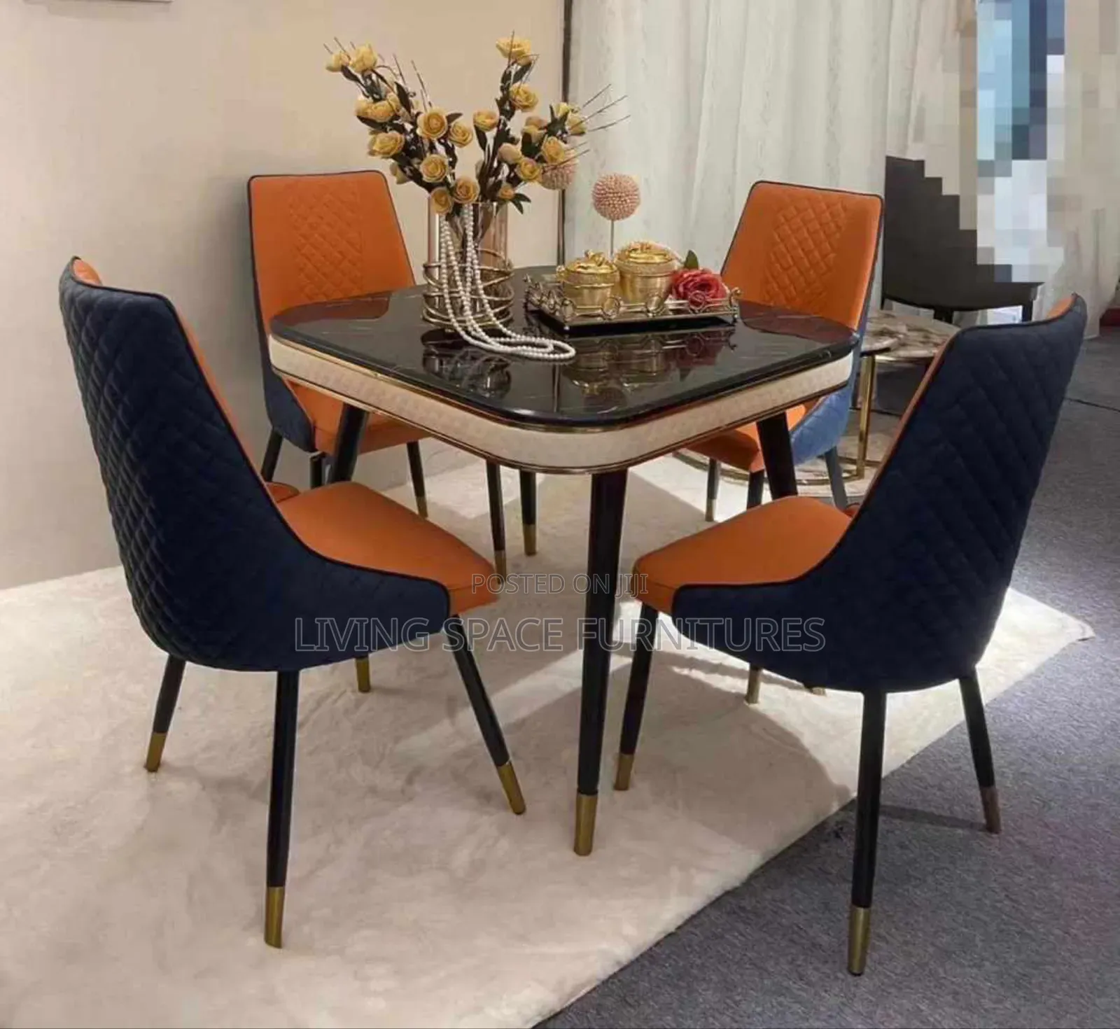 Set Of Dining Table With 4 Chairs