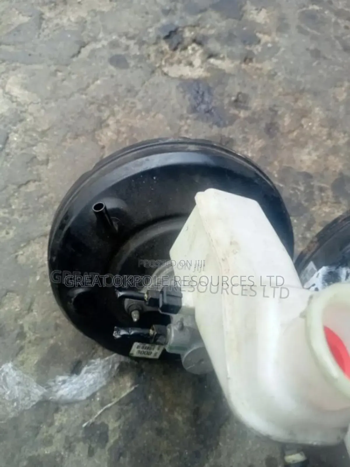 Hyundai Master Cylinder and Booster