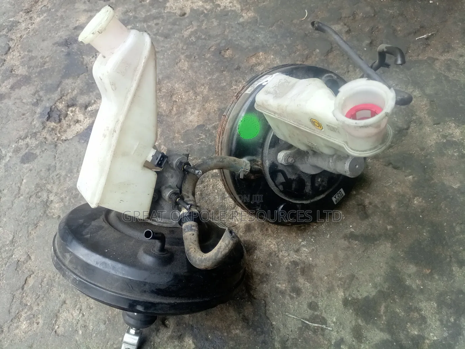 Hyundai Master Cylinder and Booster