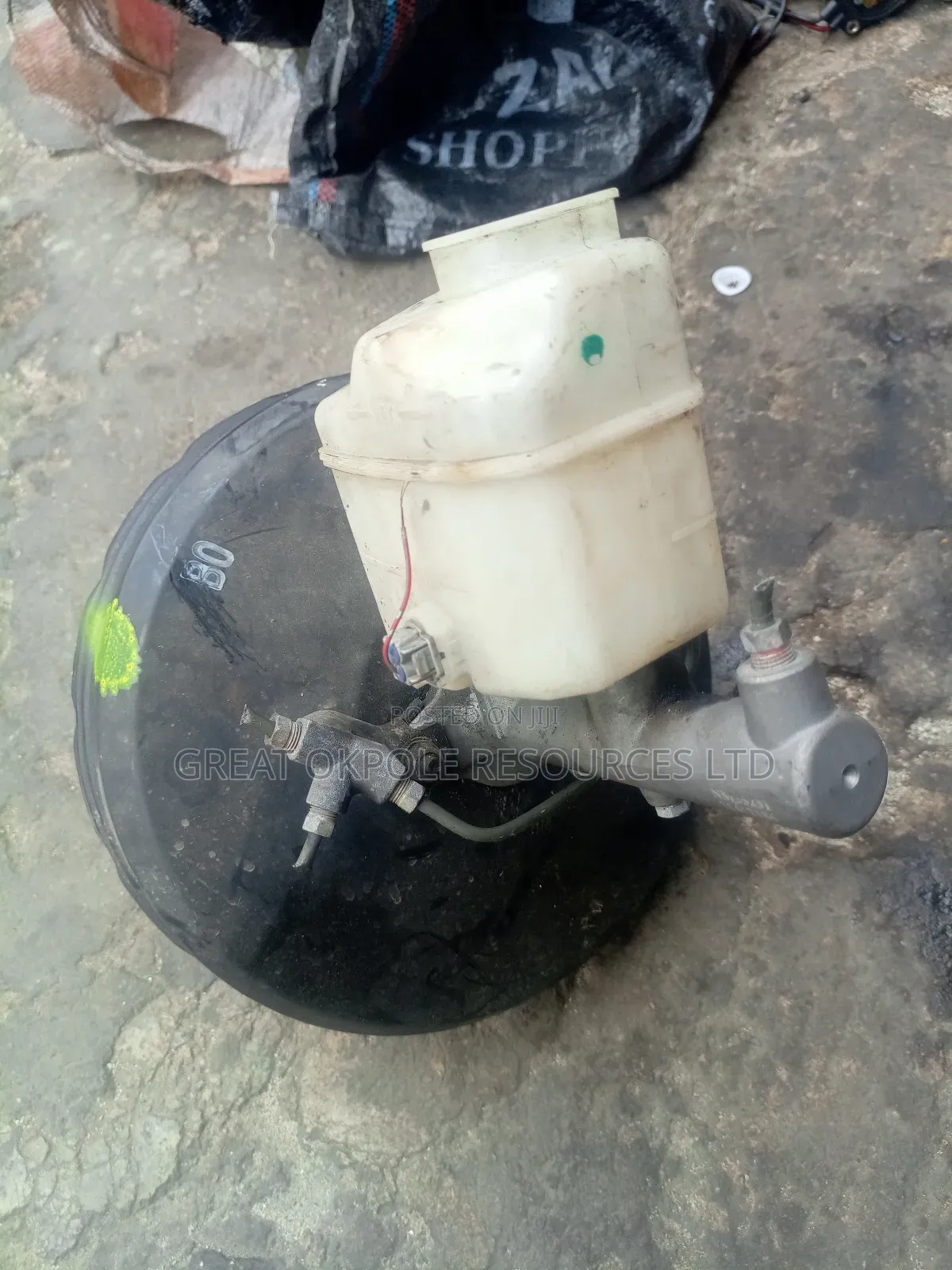 Toyota Camry 2000-2006 Master Cylinder and Booster