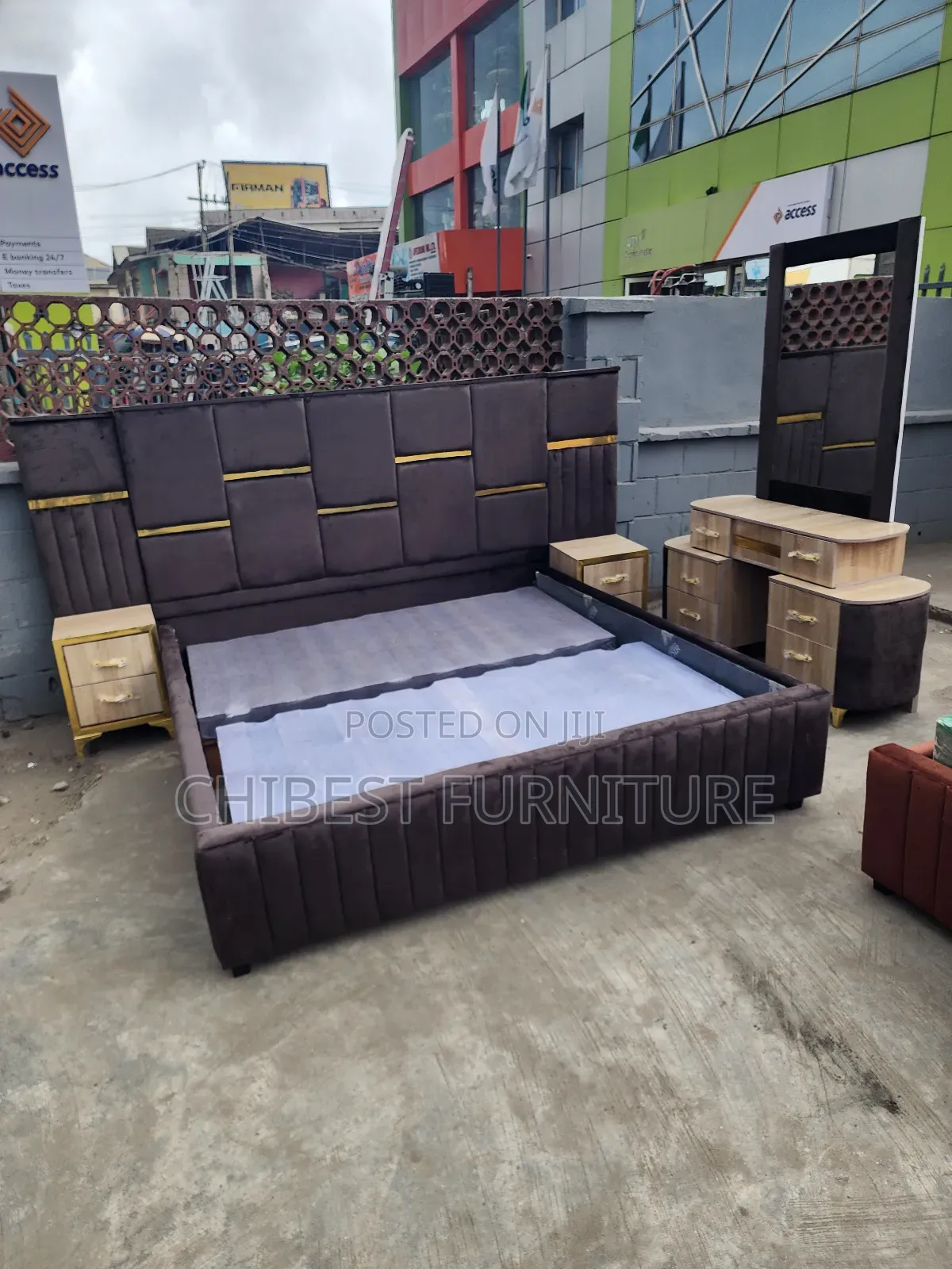 High Quality Advanced 6by6 Bed Stand.