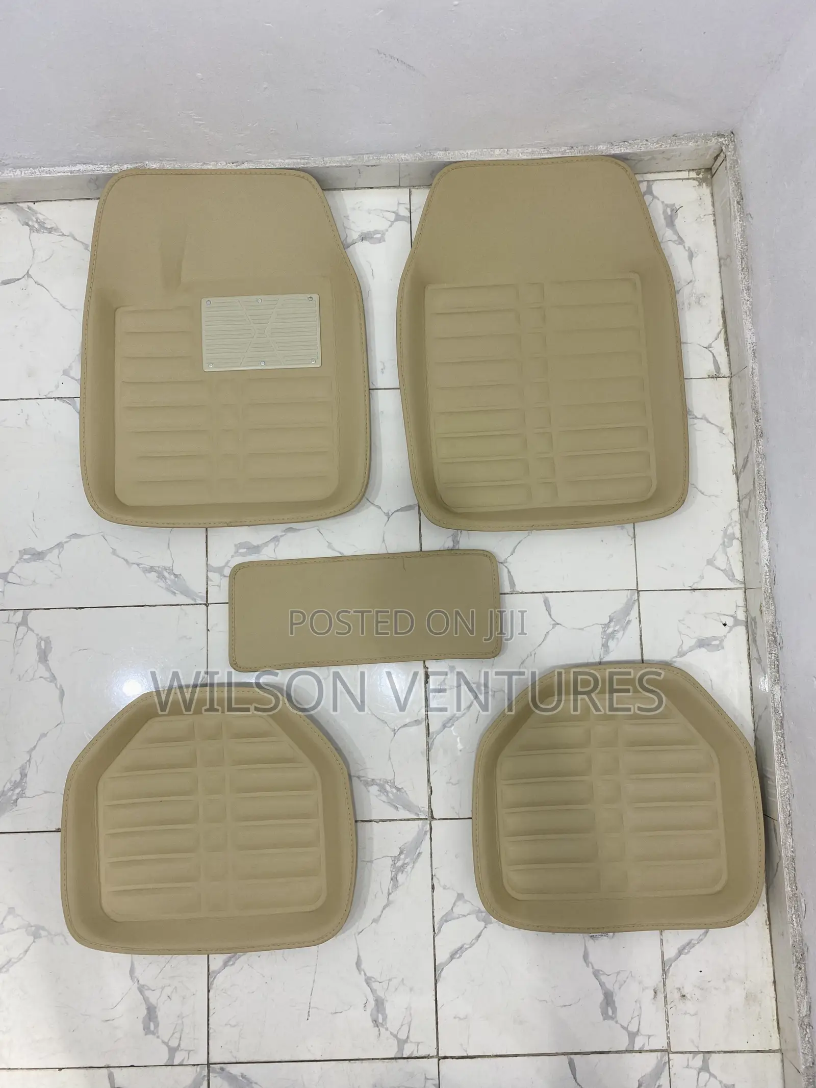5 Pieces Cream Color Universal Leather Car Foot Mat