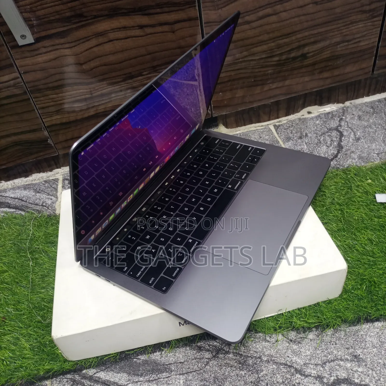 Laptop Apple MacBook Pro 2019 16GB Intel Core I7 SSD 256GB