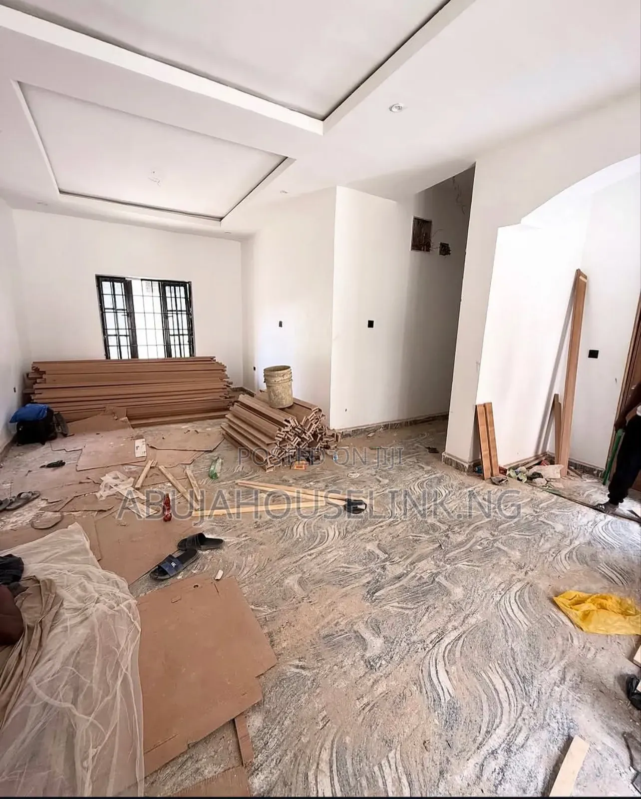 4bdrm Townhouse/Terrace In Guzape Main Abuja For Sale