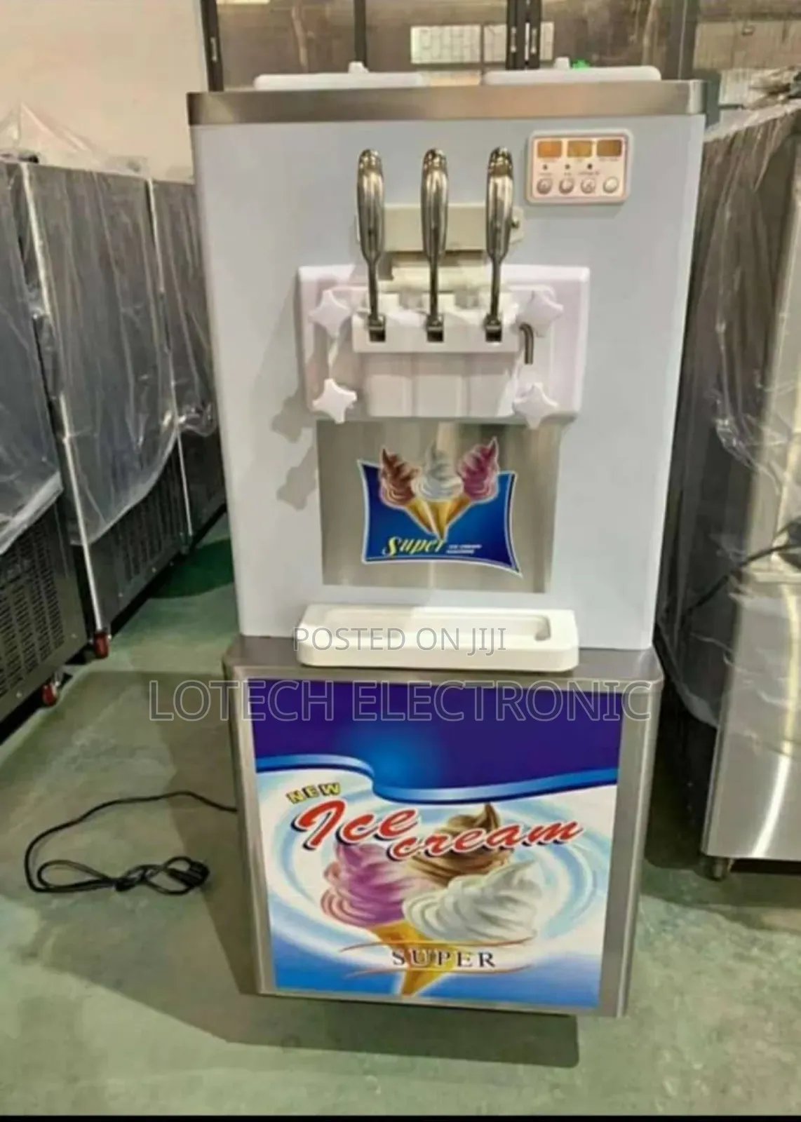 Pure Stainless Standing Ice Cream Machine