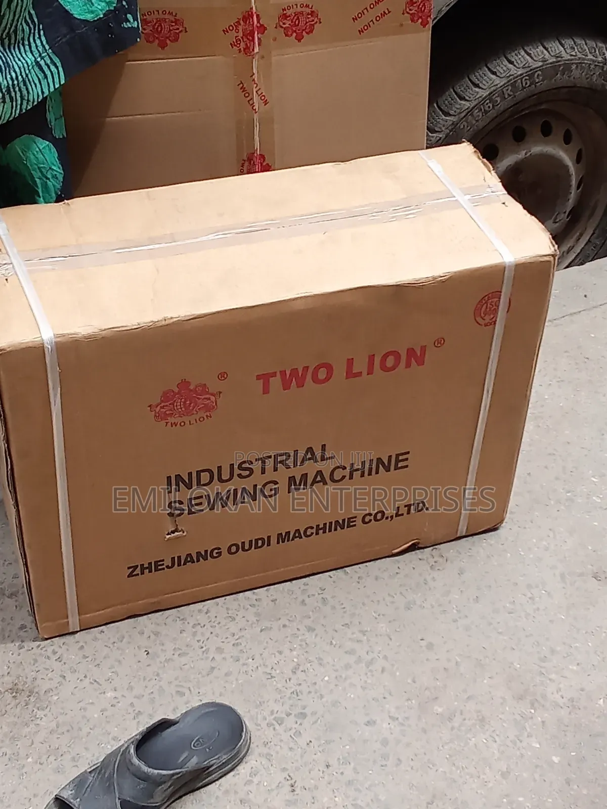 Industrial Two Lion Cylinder Bed Model335a