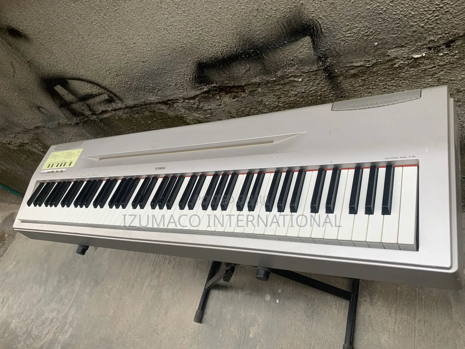 Electronics Piano P-60 Portable Yamaha