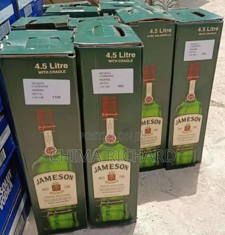 Jameson 4.5 Litres With Cradle