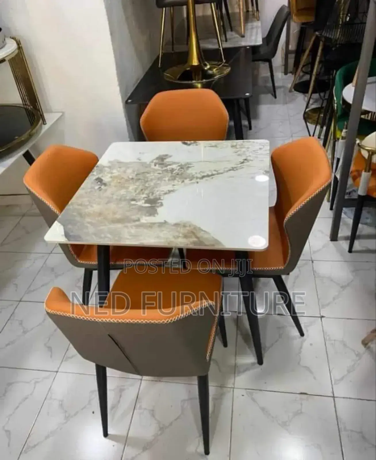 Quality 4 Seater Dining Set Imported