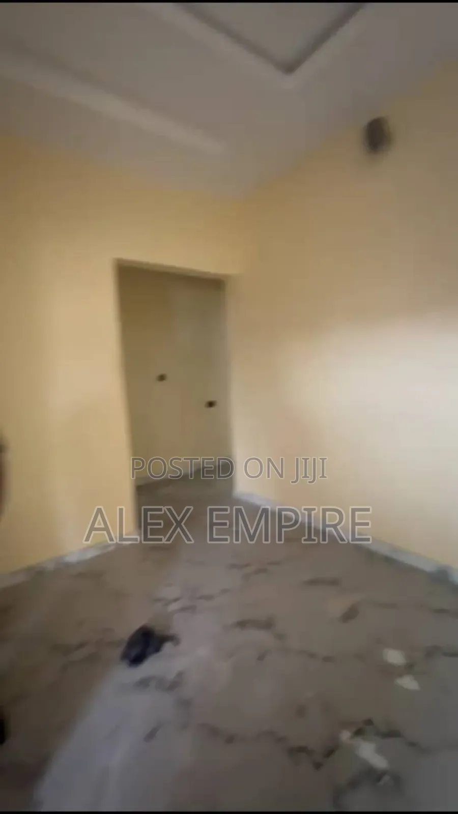 Mini Flat in Ago Palace for rent