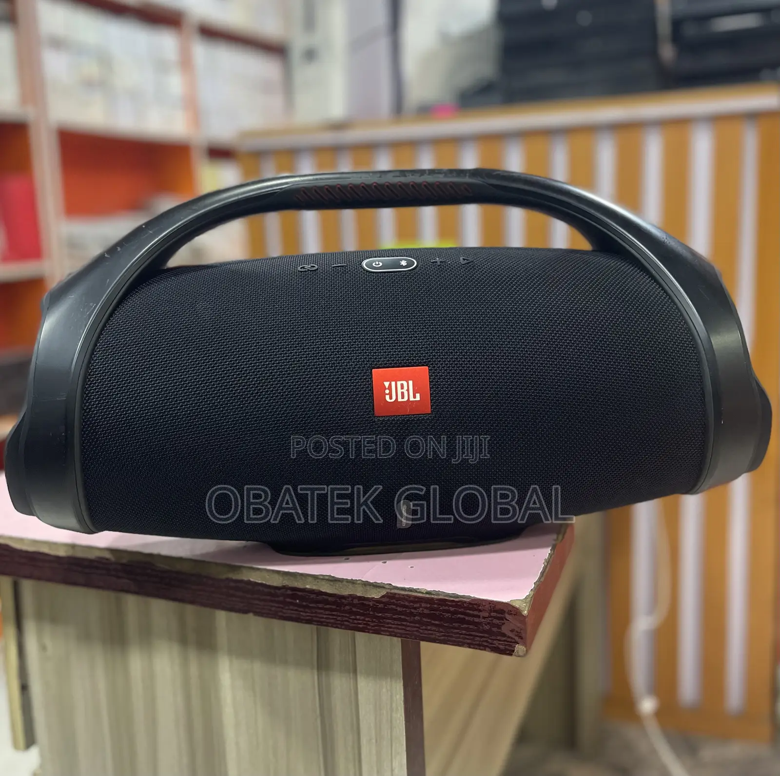 JBL Boombox 2